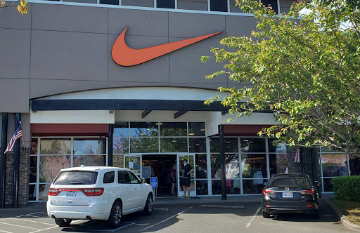 Sporting Goods Store «Nike Factory Store», reviews and photos, 1111 N Roosevelt Dr #400, Seaside, OR 97138, USA