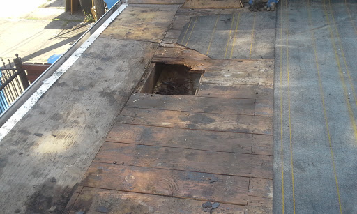 Stadium «Hanson Stadium», reviews and photos, 5501 W Fullerton Ave, Chicago, IL 60639, USA