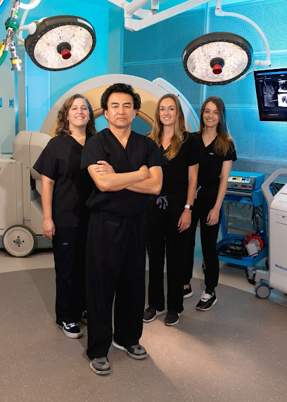 Choll Kim, M.D., Ph.D.| Laser Endoscopic Spine Surgeon