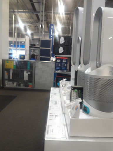 Electronics Store «Best Buy», reviews and photos, 1015 N La Brea Ave, West Hollywood, CA 90038, USA