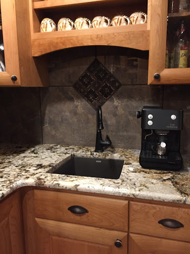 Granite Supplier «Coast Home Improvement Inc», reviews and photos, 4117 255th St E, Spanaway, WA 98387, USA