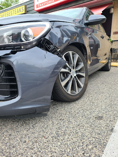 Auto Body Shop «3D Auto Body & Collision Centers - Wayne», reviews and photos, 378 W Lancaster Ave, Wayne, PA 19087, USA