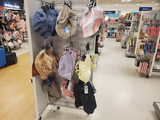 Department Store «Marshalls», reviews and photos, 425 Ernest W Barrett Pkwy NW, Kennesaw, GA 30144, USA