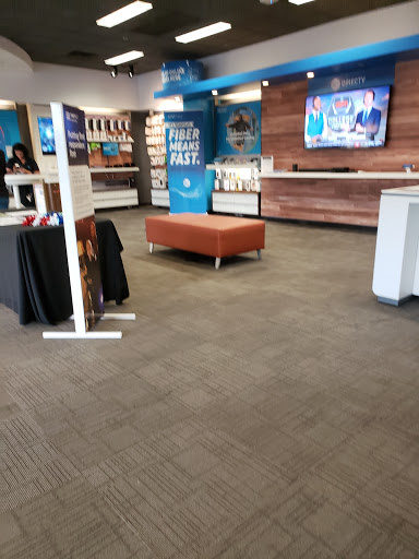 Cell Phone Store «AT&T», reviews and photos, 3021 Mallory Ln #110, Franklin, TN 37067, USA