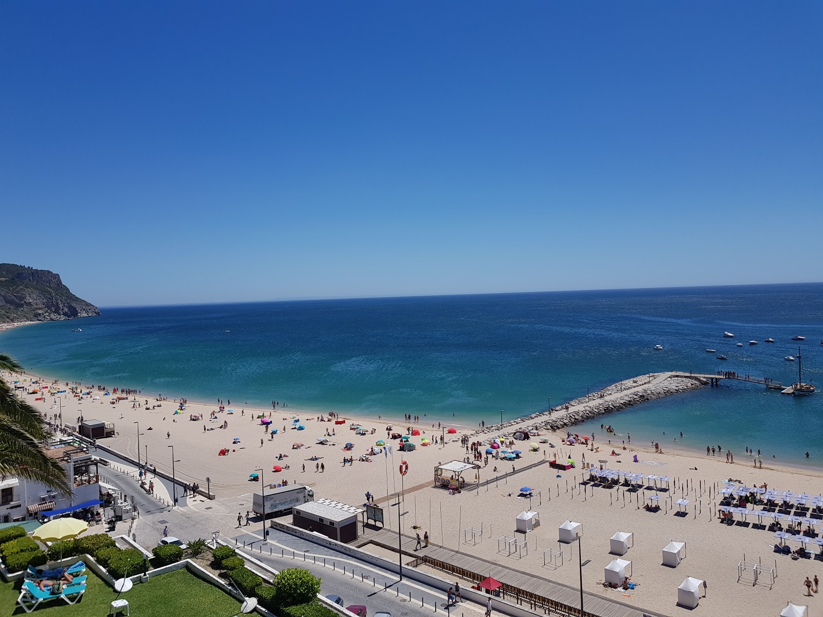 Foto de Praia do Ouro com baía espaçosa