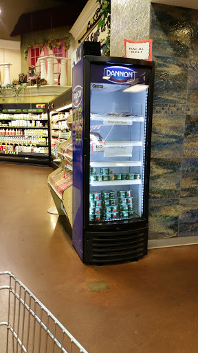 Grocery Store «Shop & Save Market», reviews and photos, 518 Metropolitan Way, Des Plaines, IL 60016, USA