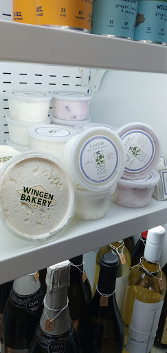 Wingen Bakery image