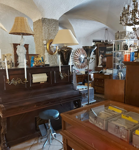 Brocante AntiquitésduBonTemps à Échallon