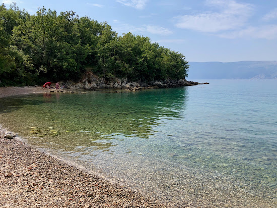 Makneli beach