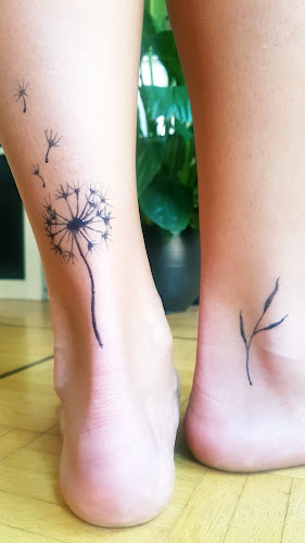 Kommentare und Rezensionen über Thengua Henna art by Thea