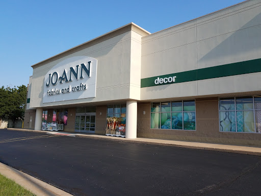 Fabric Store «Jo-Ann Fabrics and Crafts», reviews and photos, 6930 W Kellogg Dr, Wichita, KS 67209, USA