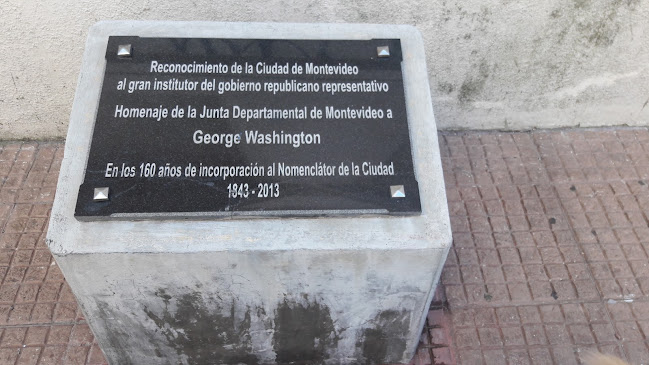 Placa "Reconocimiento a la Ciudad de Montevideo"