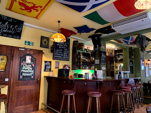The Auld Rogue Irish Pub