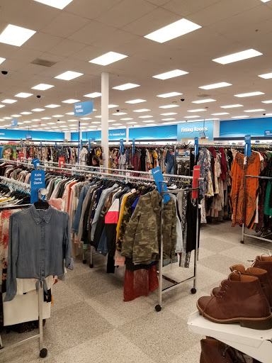 Clothing Store «Ross Dress for Less», reviews and photos, 10140 W McDowell Rd, Avondale, AZ 85392, USA