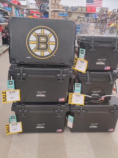 Hardware Store «Ben Franklin - Ace», reviews and photos, 15 Freetown Rd, Raymond, NH 03077, USA