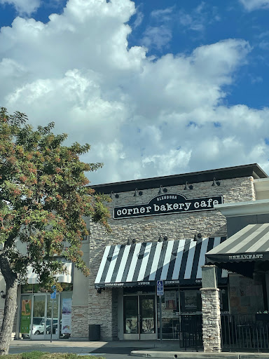 Corner Bakery image