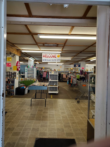 United Gospel Rescue Mission, 421 W Pine St, Poplar Bluff, MO 63901, Thrift Store