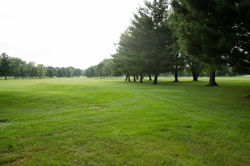 Golf Course «Shadowood Golf Course», reviews and photos, 333 N Sandy Creek Dr, Seymour, IN 47274, USA