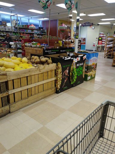 Grocery Store «ShopRite of Franklin», reviews and photos, NJ-23, Franklin, NJ 07416, USA