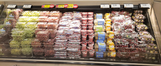 Grocery Store «Stop & Shop», reviews and photos, 370 Hemingway Ave, East Haven, CT 06512, USA