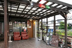 Suz Cafe image