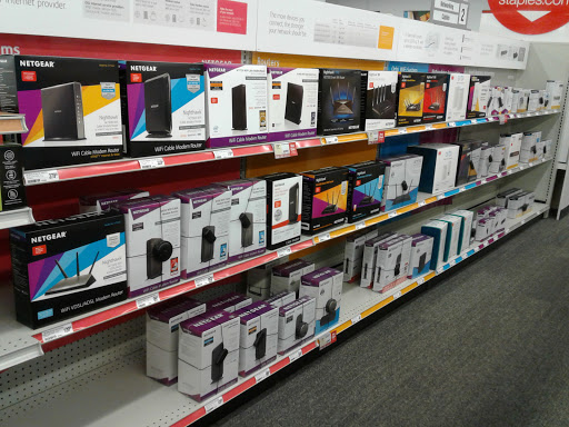 Office Supply Store «Staples», reviews and photos, 1525 S Willow St, Manchester, NH 03103, USA