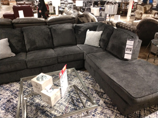 Furniture Store «Gardner-White Furniture», reviews and photos, 45300 Hayes Rd, Macomb, MI 48044, USA