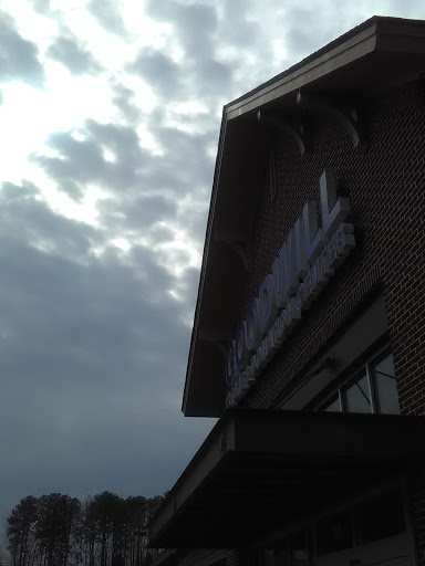 Donations Center «Goodwill of North Georgia: Bells Ferry Store and Donation Center», reviews and photos