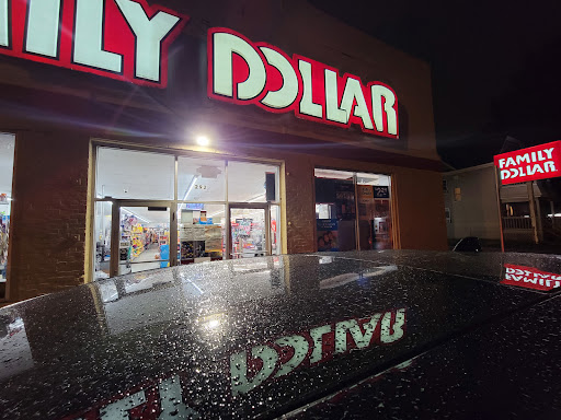 Dollar Store «FAMILY DOLLAR», reviews and photos, 292 Belmont Ave, Springfield, MA 01108, USA