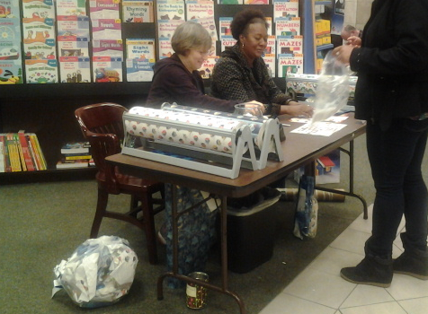 Book Store «Barnes & Noble», reviews and photos, 112 Eisenhower Pkwy, Livingston, NJ 07039, USA