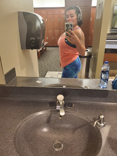 Gym «LA Fitness», reviews and photos, 201 Ogden Falls Blvd, Oswego, IL 60543, USA