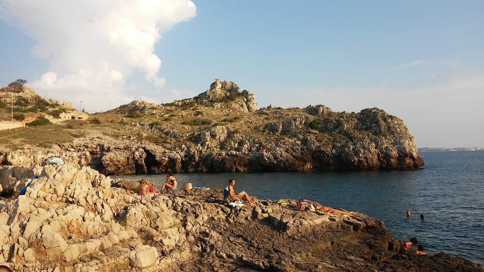 Φωτογραφία του La Reggia di Galatone με κάλυμμα βράχων επιφάνεια