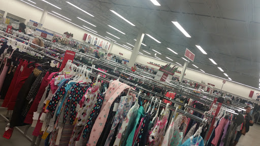 Clothing Store «Burlington Coat Factory», reviews and photos, 1160 Dawsonville Hwy, Gainesville, GA 30501, USA