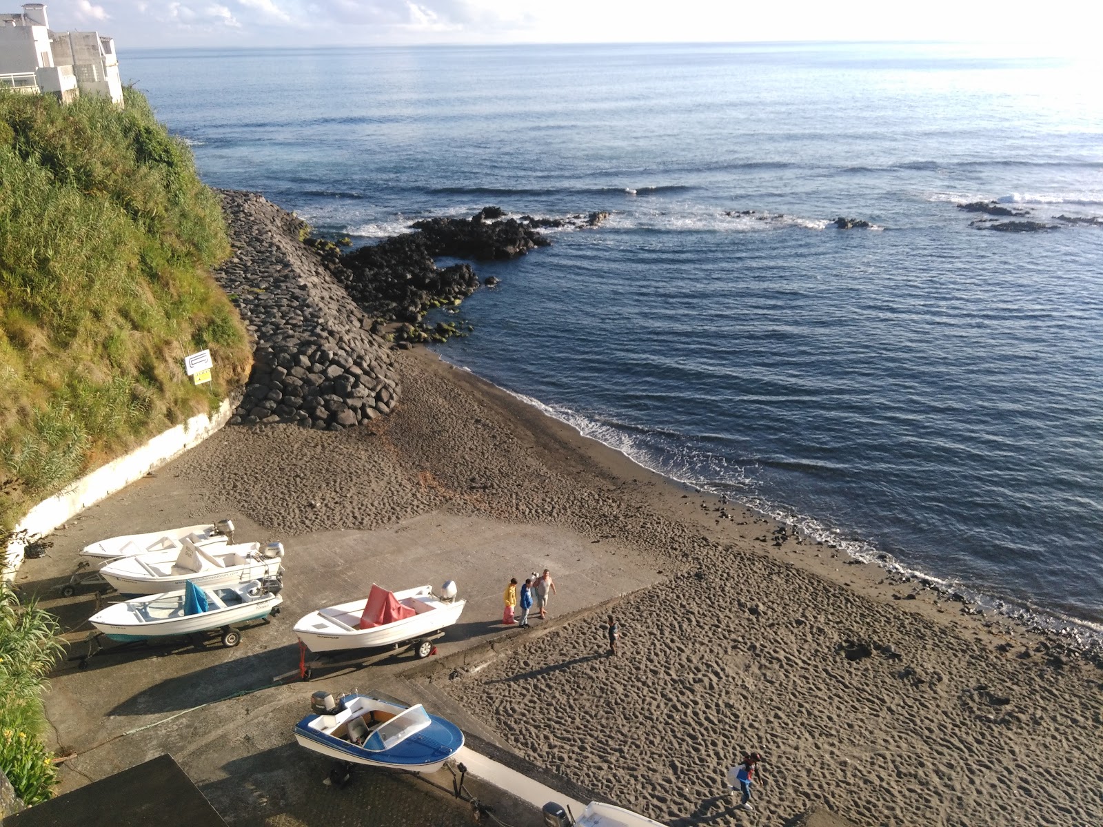 Foto di Praia do Calhau da Maia area servizi