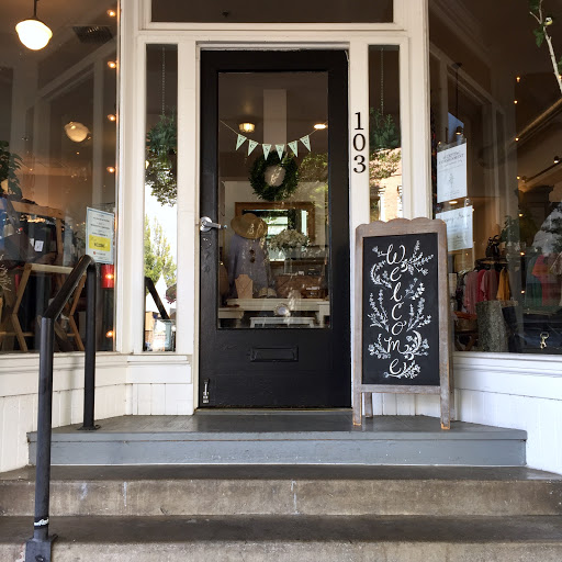 Consignment Shop «re•volve», reviews and photos, 103 SW 2nd St, Corvallis, OR 97333, USA