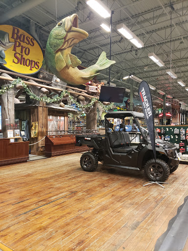 Sporting Goods Store «Bass Pro Shops», reviews and photos, 1972 Power Plant Pkwy, Hampton, VA 23666, USA