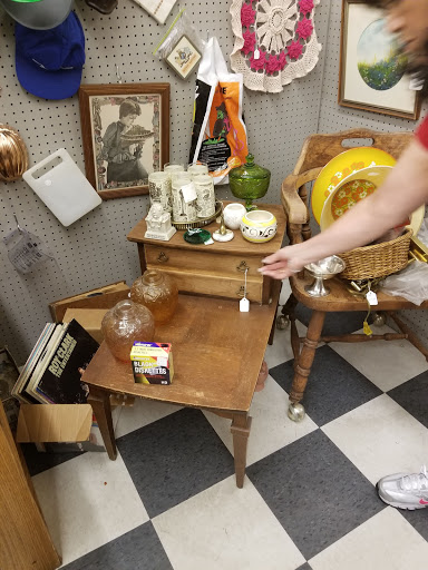 Antique Store «Craftiques Mall - NW Military», reviews and photos, 2375 NW Military Hwy, San Antonio, TX 78231, USA