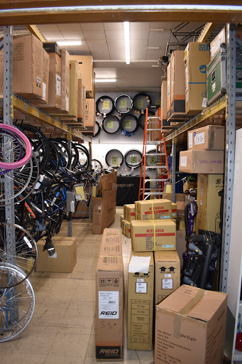 Bicycle Store «South Shore Cyclery», reviews and photos, 4758 S Packard Ave, Cudahy, WI 53110, USA
