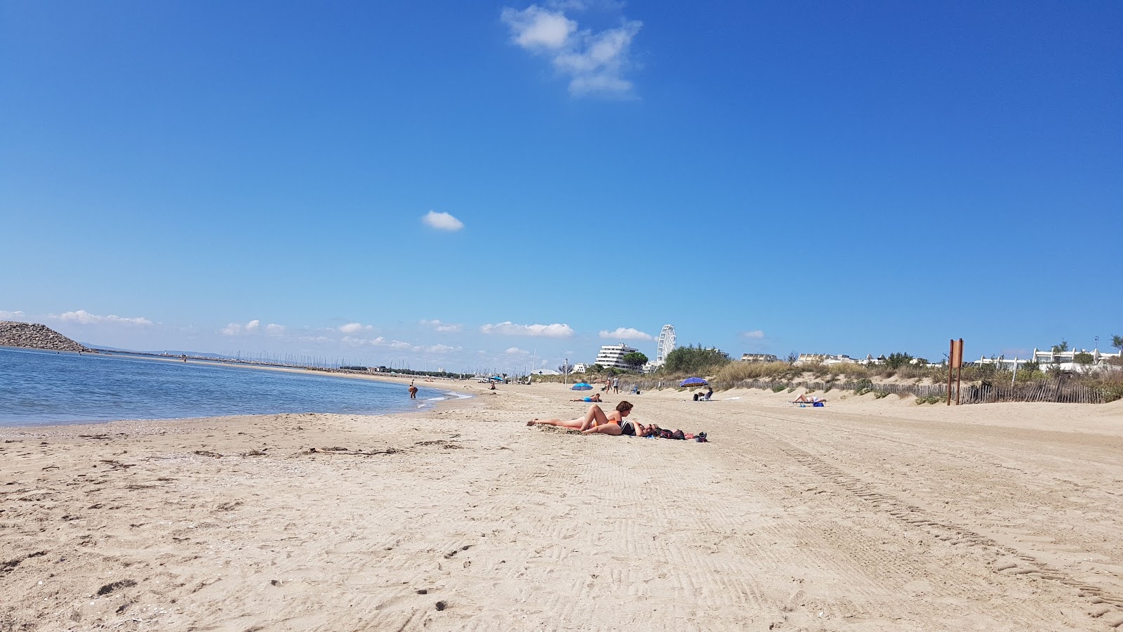 Azur Plajı'in fotoğrafı imkanlar alanı
