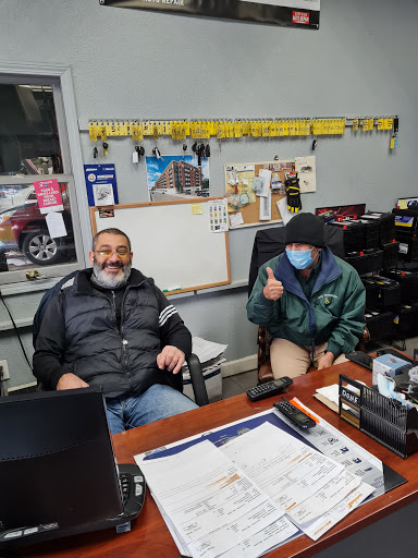 Auto Repair Shop «Broadway Auto Care & Sales», reviews and photos, 1026 Broadway St, Ann Arbor, MI 48105, USA