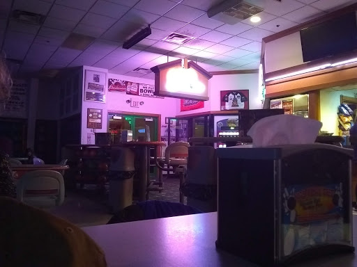 Bowling Alley «Al-Mar Lanes», reviews and photos, 1010 N Main St, Bowling Green, OH 43402, USA