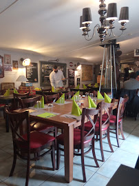 Atmosphère du Restaurant L'Estaminet du Ferrailleur à Hénin-Beaumont - n°3