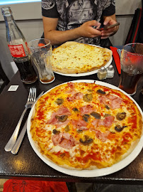 Pizza du Restaurant italien Trattoria Bellusci à Paris - n°6