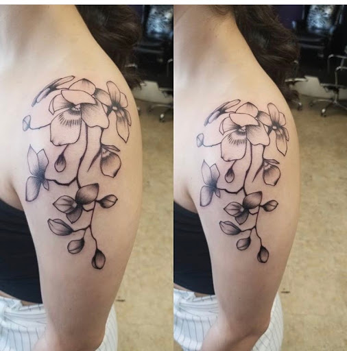 Tattoo Shop «Black Widow Tattoo Studio», reviews and photos, 6745 Watt Ave, North Highlands, CA 95660, USA