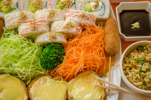 Yattsu Sushi 日本食