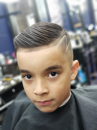 Barber Shop «Elegance Barber Shop & Salon», reviews and photos, 2522 E North St, Greenville, SC 29615, USA