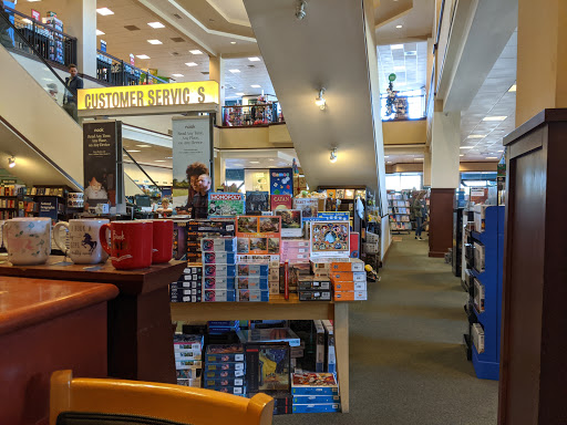 Shopping Mall «Hillsdale Shopping Center», reviews and photos, 60 E 31st Ave, San Mateo, CA 94403, USA