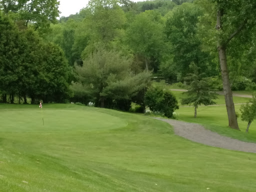 Golf Driving Range «Miner Hills Golf Course & Driving Range», reviews and photos, 80 Miner Hills Dr, Middletown, CT 06457, USA
