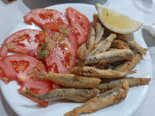 Los Pescaitos