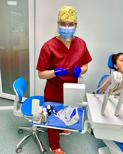 Cabinete stomatologice Craiova Evi's Smile Dr. Diana Ionescu - Dentist